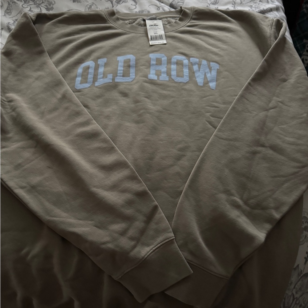 Old Row Sweatshirt in Olive Green